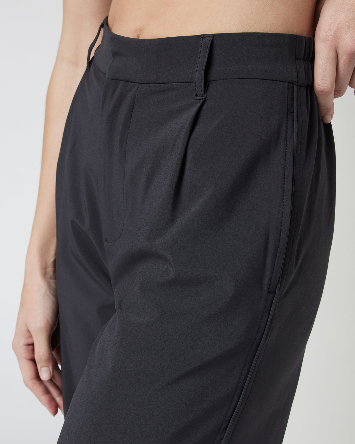 Villa Trouser-Short Black Tailored Pants - Vuori Clothing