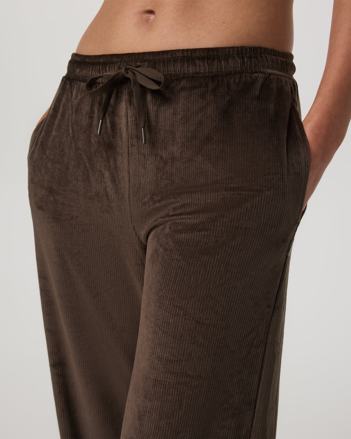 Haven Straight Leg Women's Dark Java Pull-On Pants - Vuori Clothing