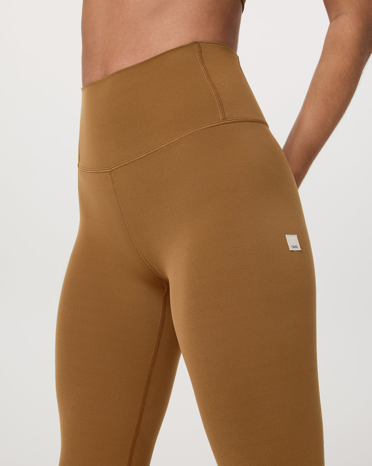 Vuori AllTheFeels™ Slim Flare Women's Rum Leggings - Vuori Clothing