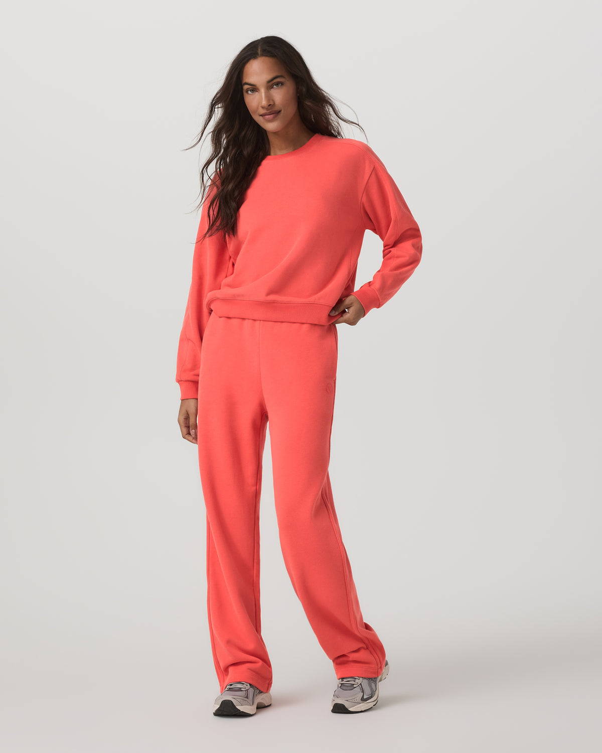 Sedona Seams Crew Women's Bright Coral Sweatshirt - Vuori Clothing