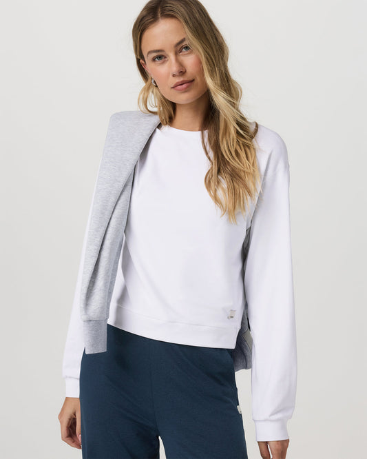 Halo Modern Crew Women's White Lounge Sweatshirt - Vuori Clothing
