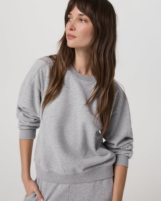 Sedona Seams Crew Women's Light Heather Grey Sweatshirt - Vuori Clothing