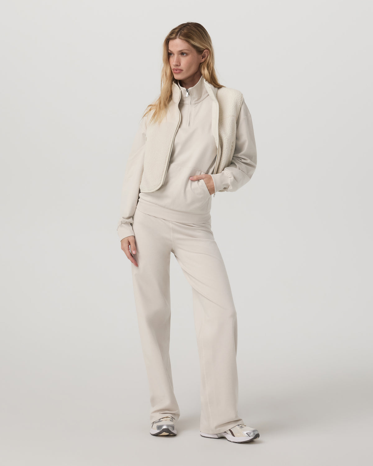 Granite Half Zip Women's Oatmeal Heather Sweatshirt - Vuori Clothing
