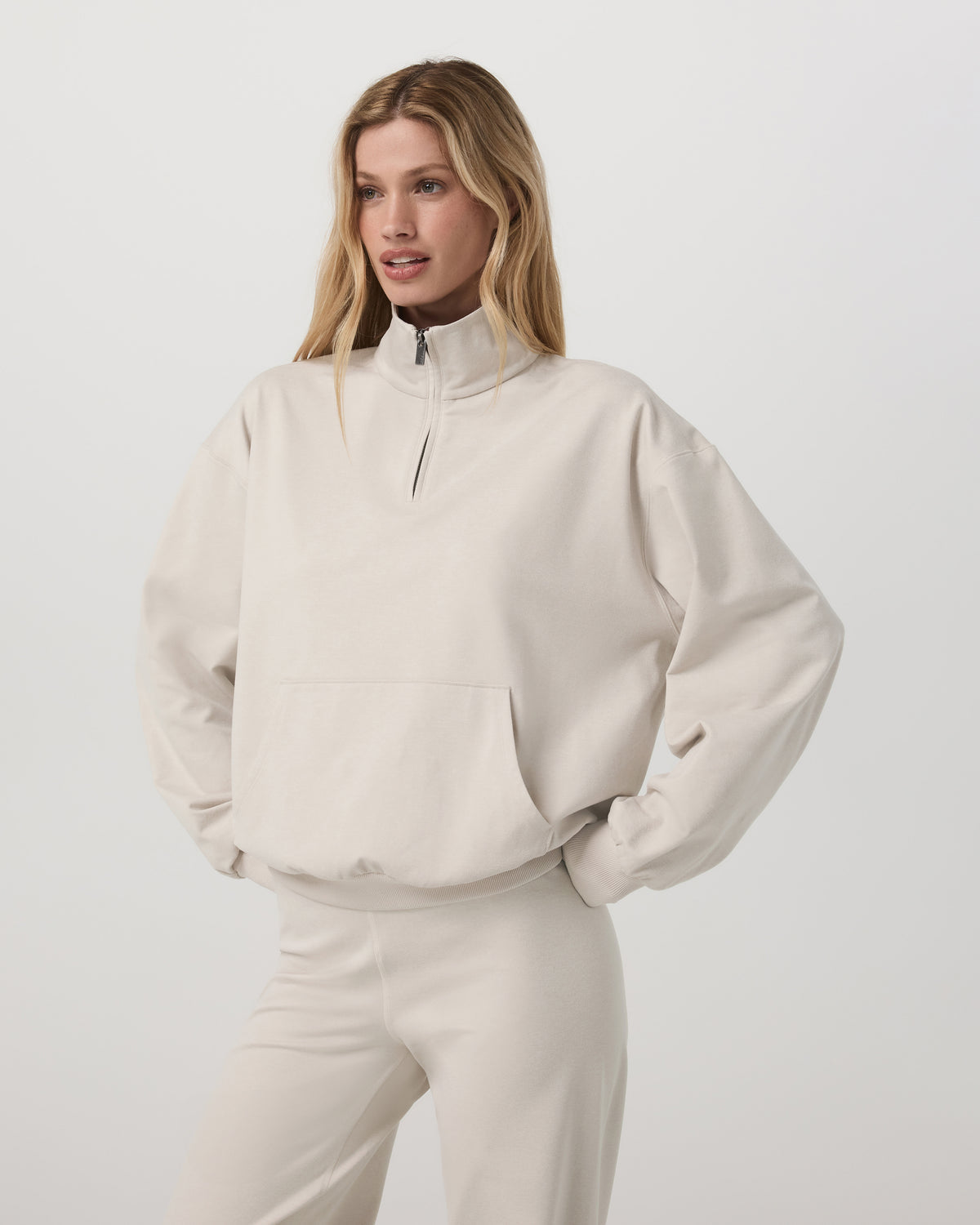 Granite Half Zip Women's Oatmeal Heather Sweatshirt - Vuori Clothing