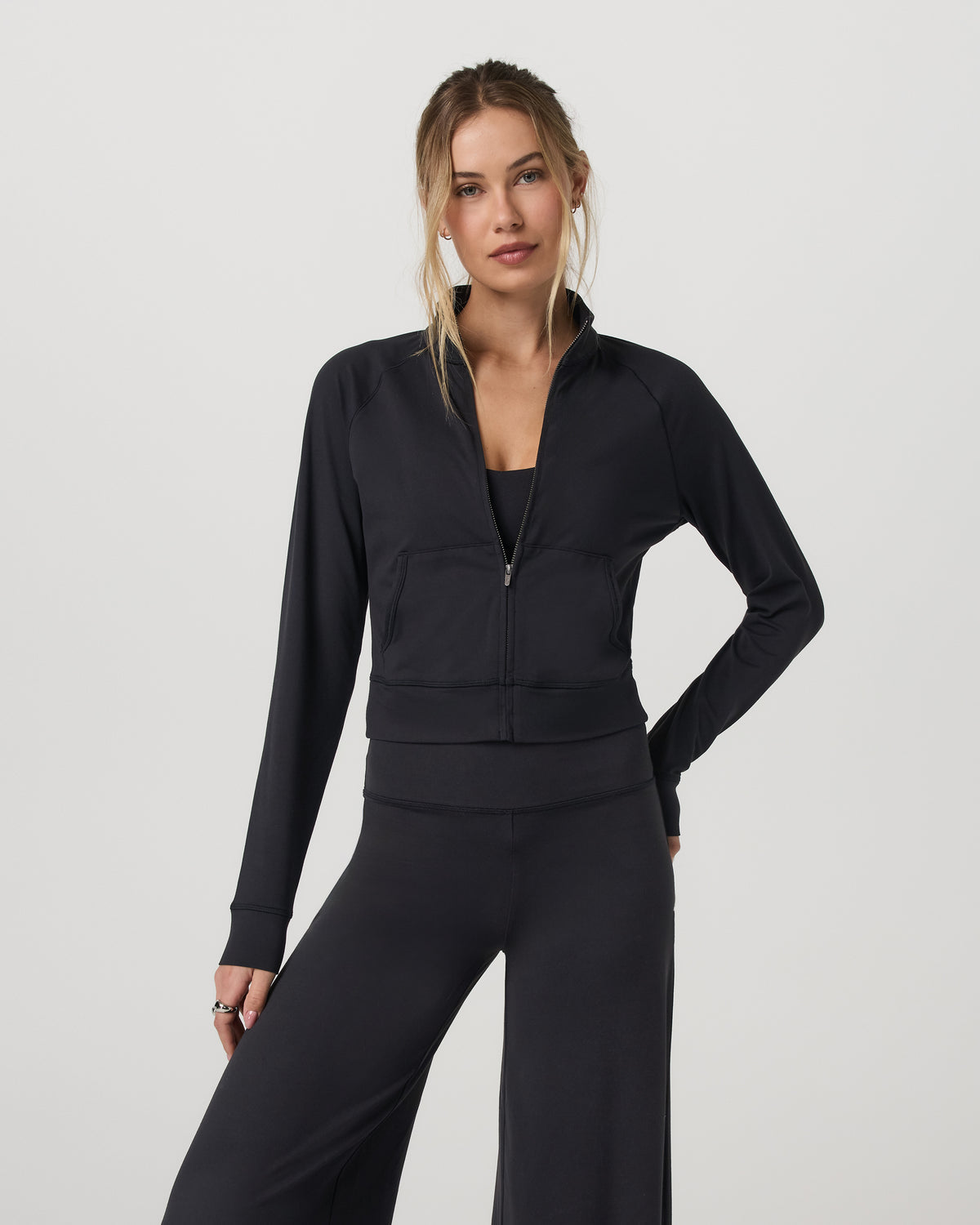 Halo Mini Track Jacket Women's Solid Black Cropped Zip-Up - Vuori Clothing