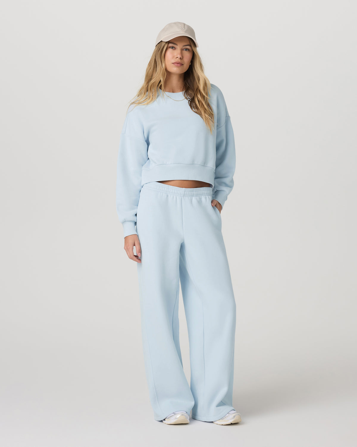 Restore Mini Crew Soft Sky - Vuori Clothing