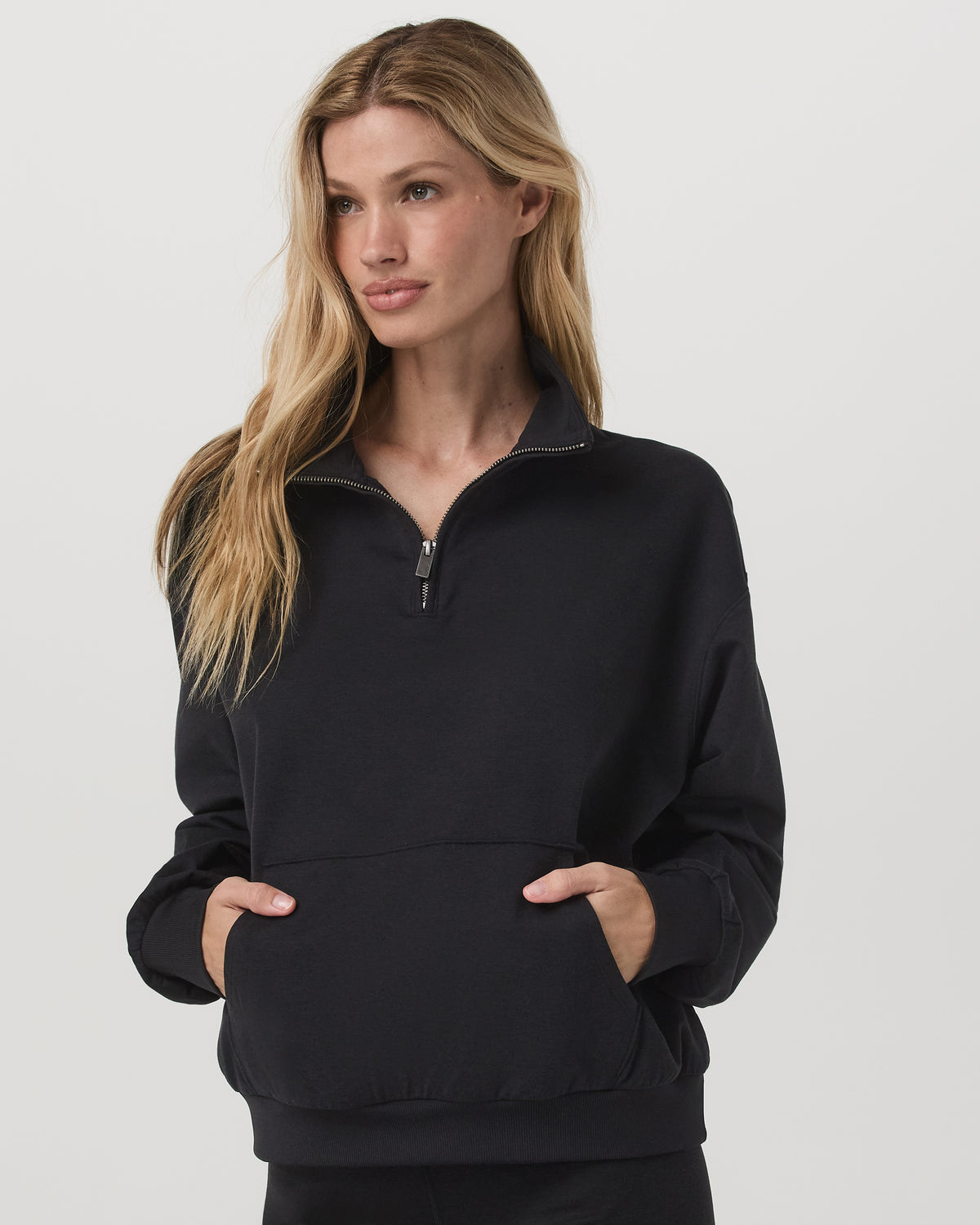 Granite Half Zip Black Heather Pullover Sweatshirt - Vuori Clothing