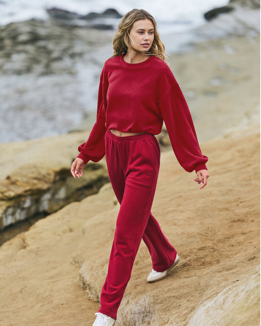 Sedona Bubble Crew Women's Strawberry Pullover Crewneck - Vuori Clothing