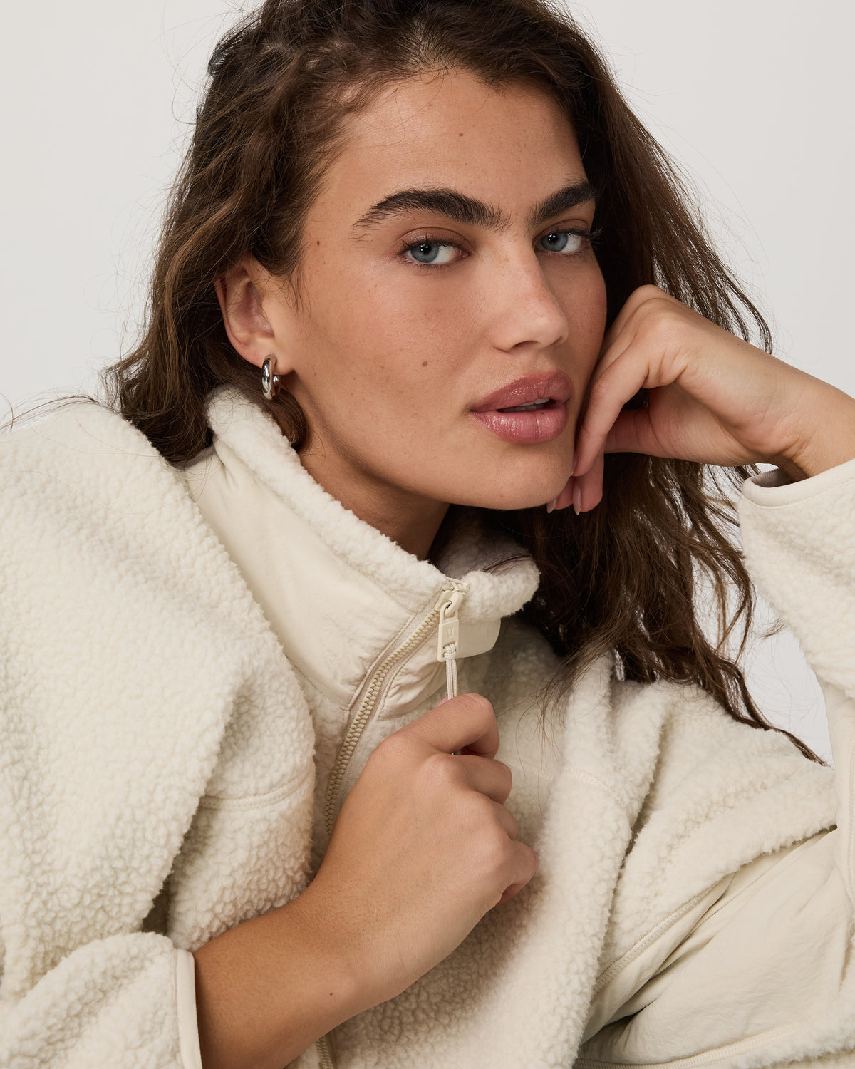 Alpine Jacket Women's Cozy Fleece Jacket in Bone - Vuori Clothing