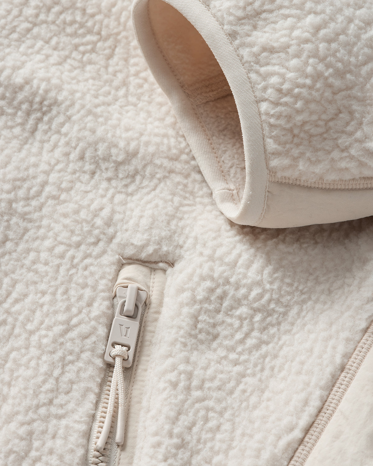 Alpine Jacket Women's Cozy Fleece Jacket in Bone - Vuori Clothing