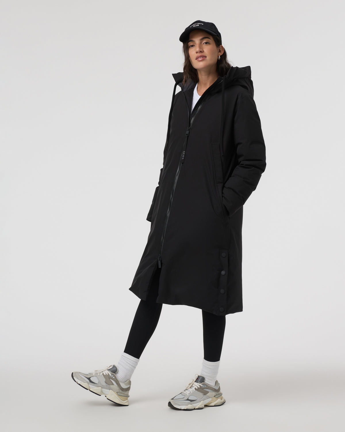 Icelandic Anorak Women's Black Waterproof Jacket - Vuori Clothing