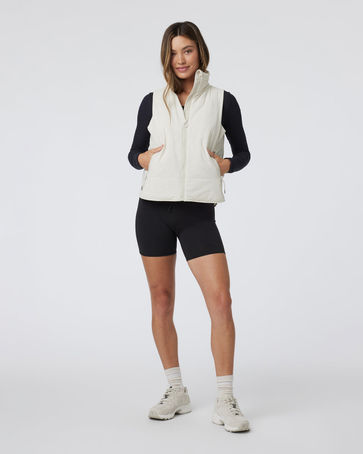 Canyon Insulated Vest Bone Lightweight Vest - Vuori Clothing
