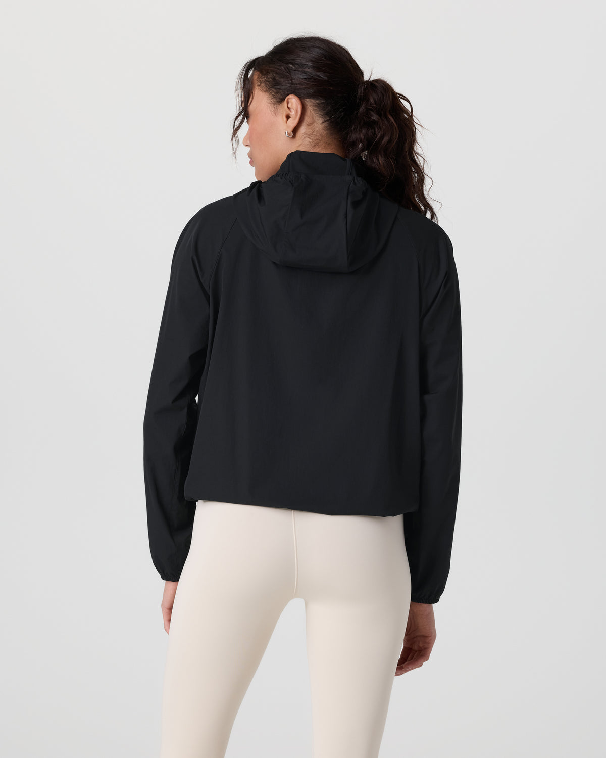 Women's Renew Trainer Shell Black - Vuori Clothing