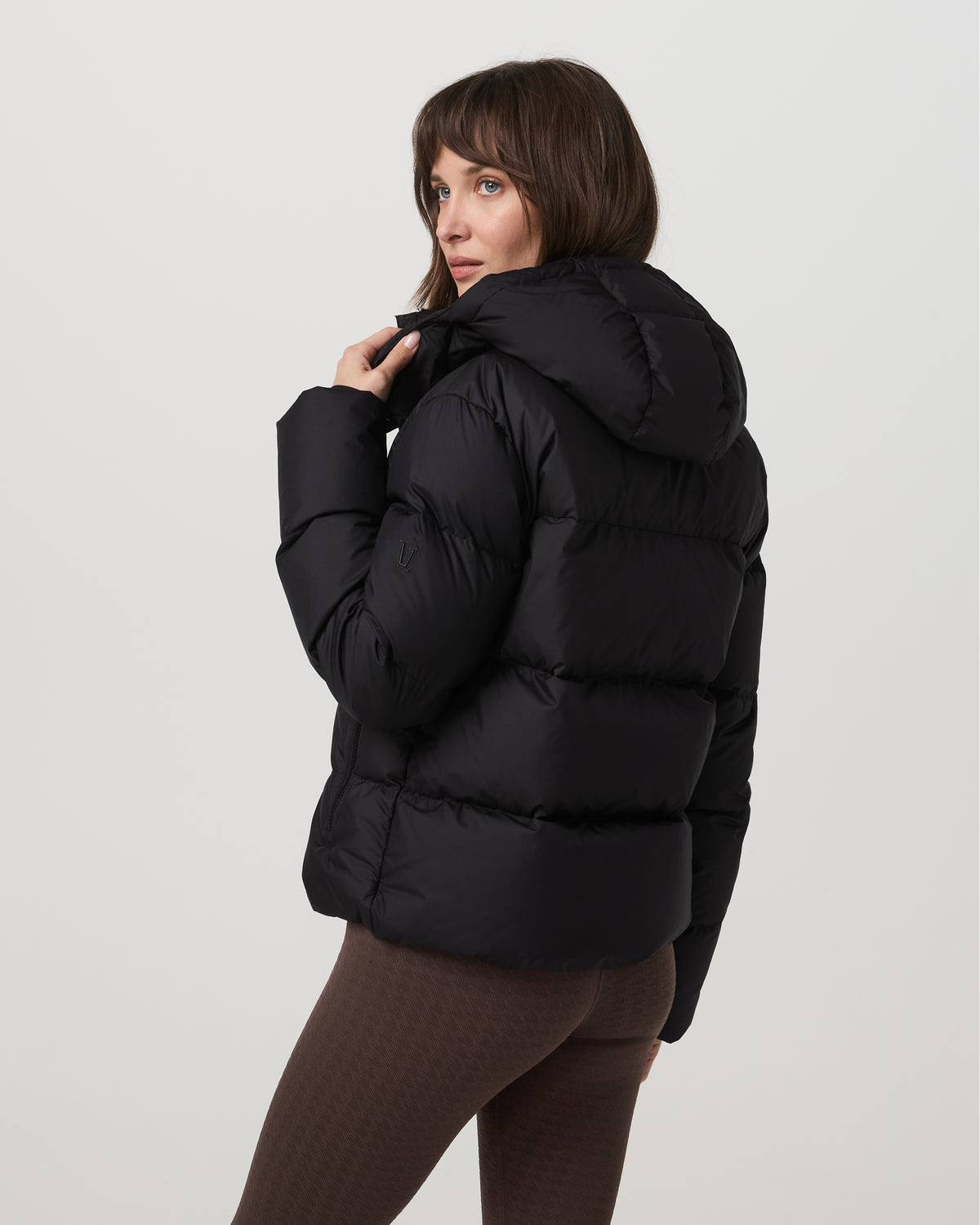 Alta Down Jacket Women's Black Puffer Jacket - Vuori Clothing
