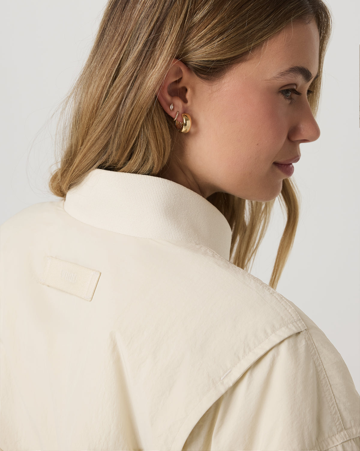 Lund Insulated Jacket Women's Bone Oversized Jacket - Vuori Clothing