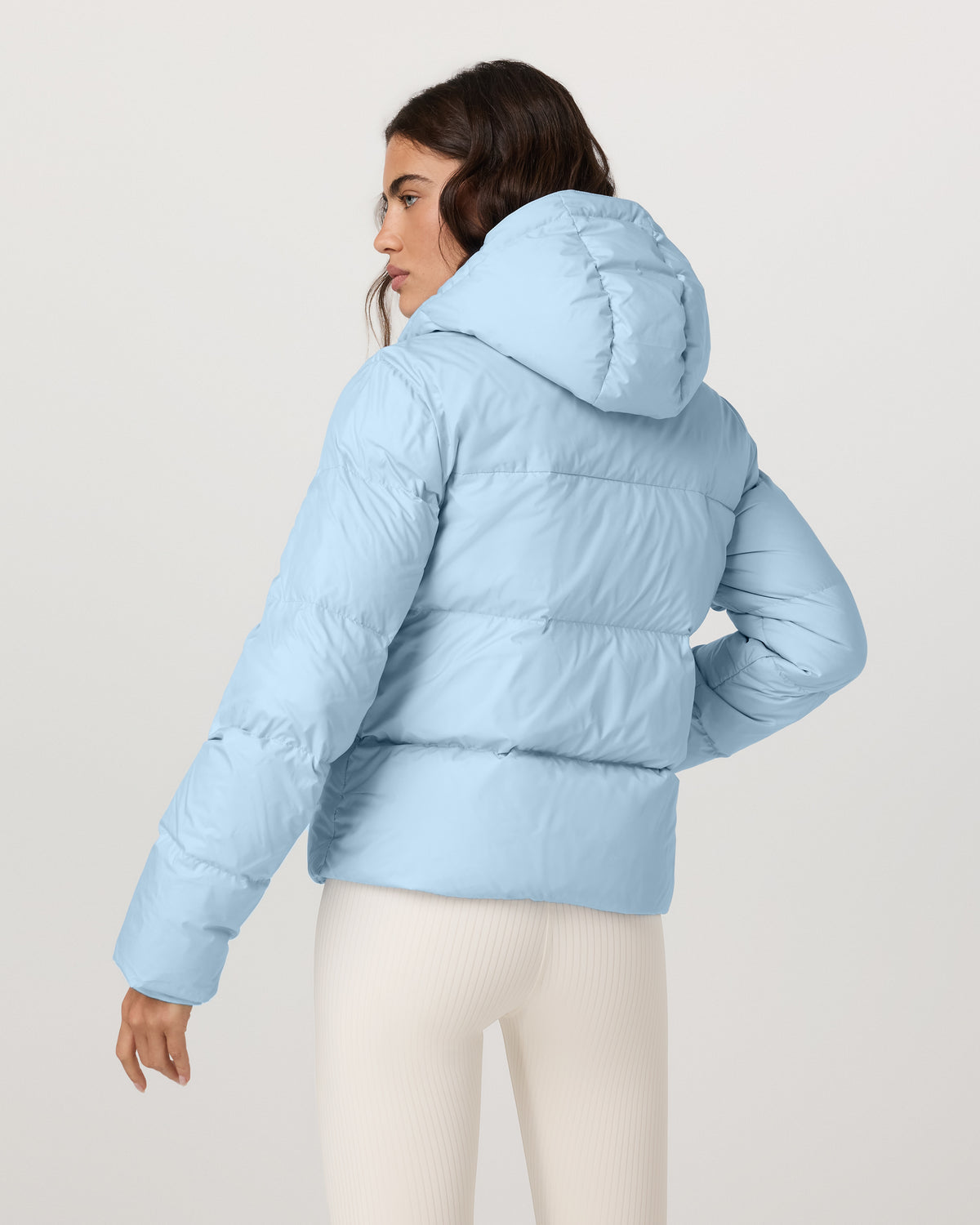 Alta Down Jacket Women's Crystal Blue Puffer Jacket - Vuori Clothing