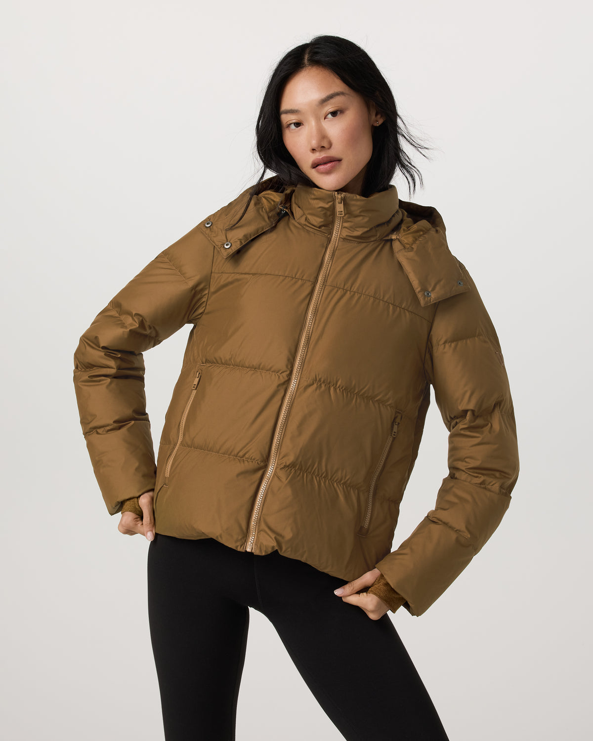 Alta Down Jacket Women's Puffer Jacket in Rum - Vuori Clothing