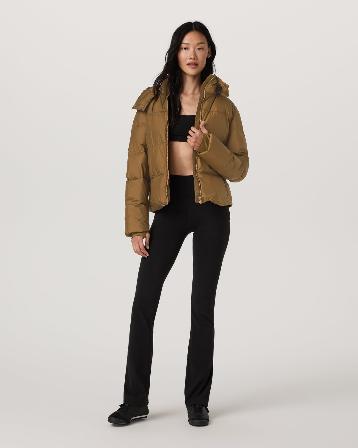 Alta Down Jacket Women's Puffer Jacket in Rum - Vuori Clothing