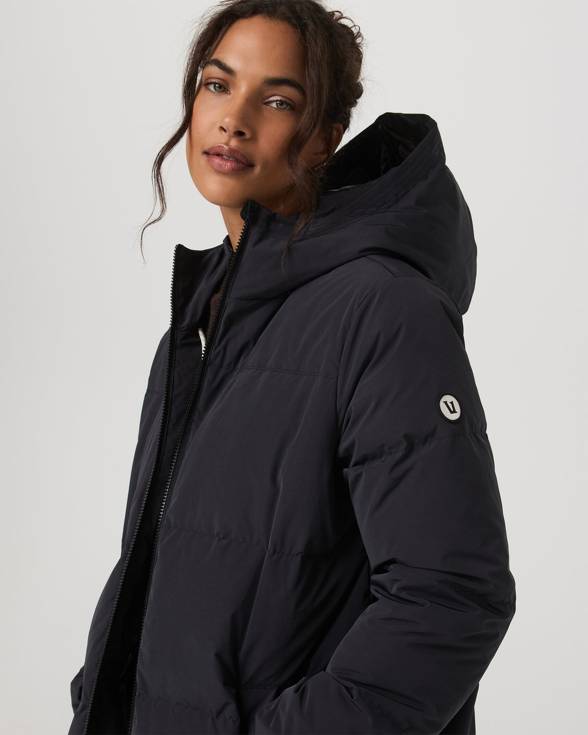 Mammoth Down Parka Women's Black Insulated Jacket - Vuori Clothing