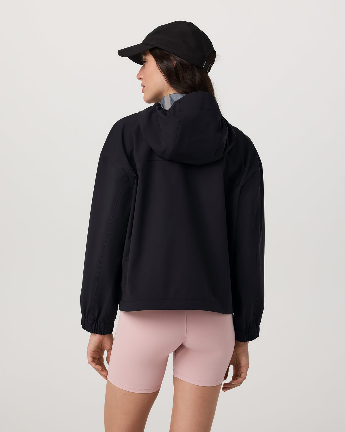 Nomadic Packable Rain Shell Women's Black Jacket - Vuori Clothing