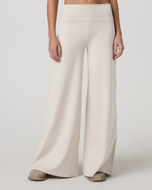 Halo Easy Wideleg Pant Women's Ecru Heather Pants - Vuori Clothing