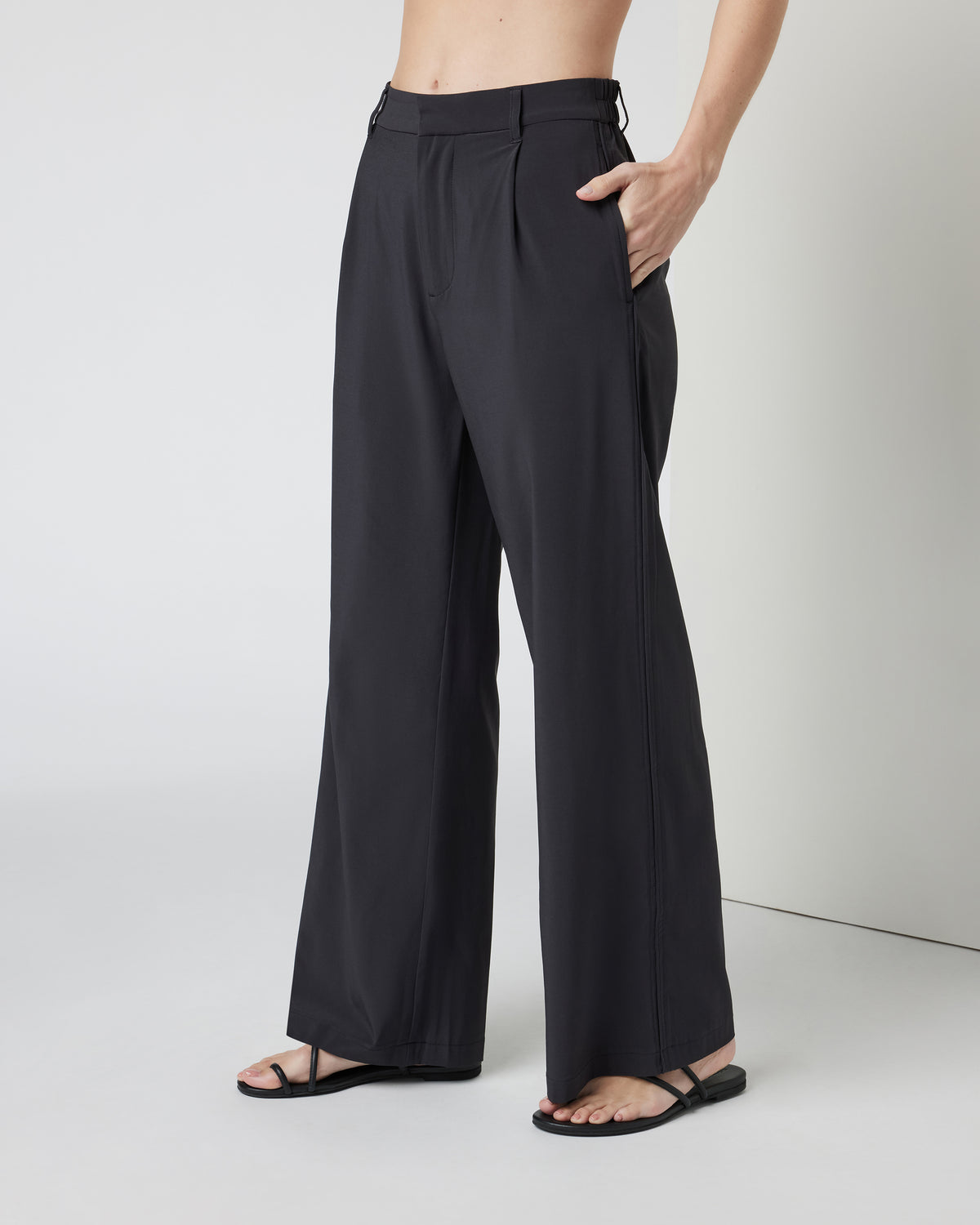 Villa Trouser-Short Black Tailored Pants - Vuori Clothing