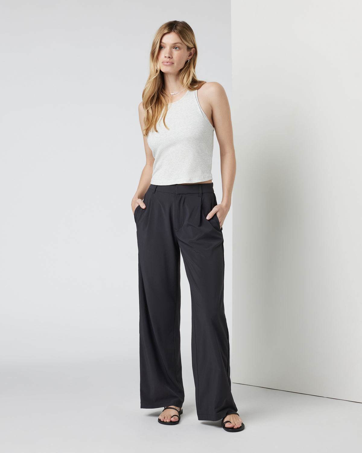 Villa Trouser-Short Black Tailored Pants - Vuori Clothing