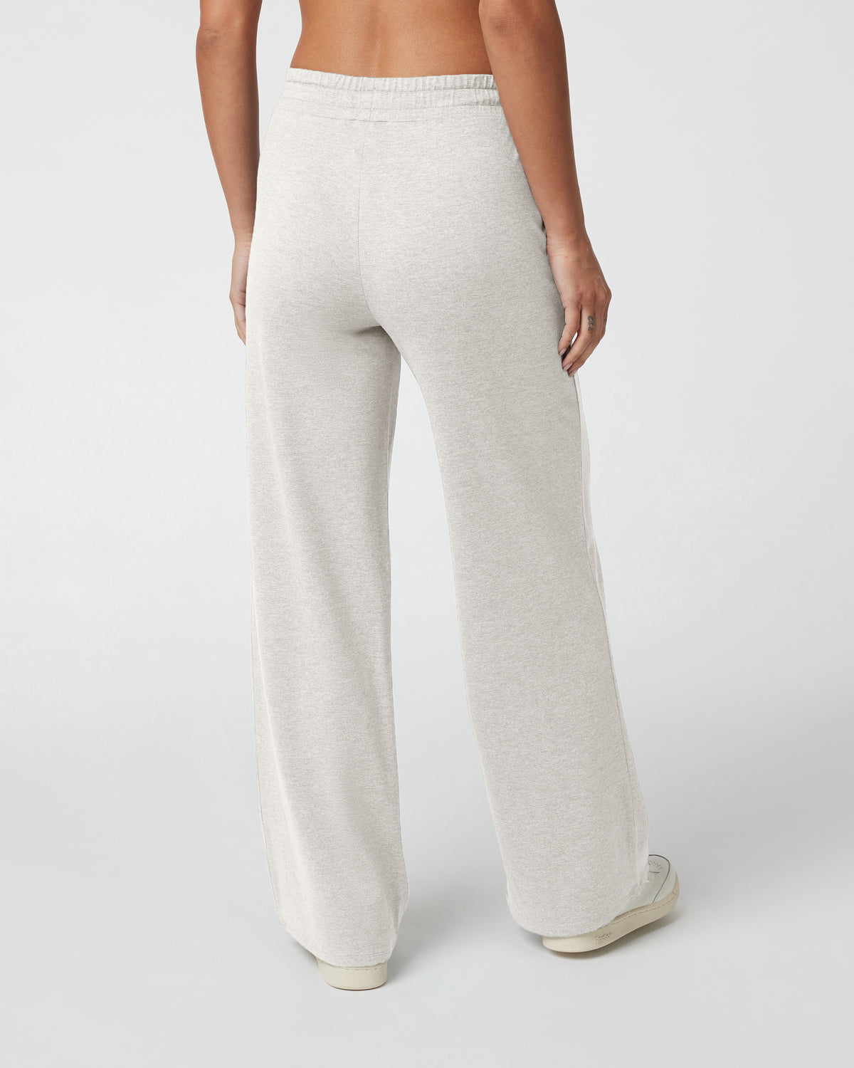 Halo Essential Wideleg - Short Ecru Heather - Vuori Clothing