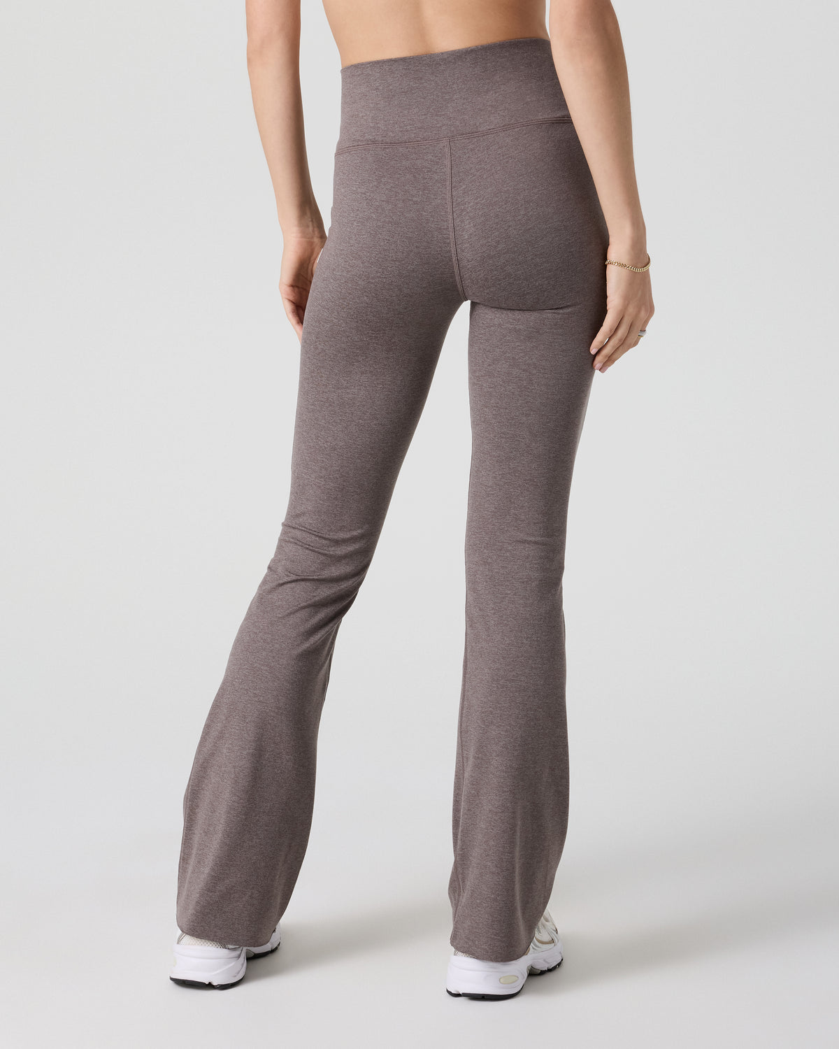 Halo Slim Flare Pant Chia Heather Pants - Vuori Clothing