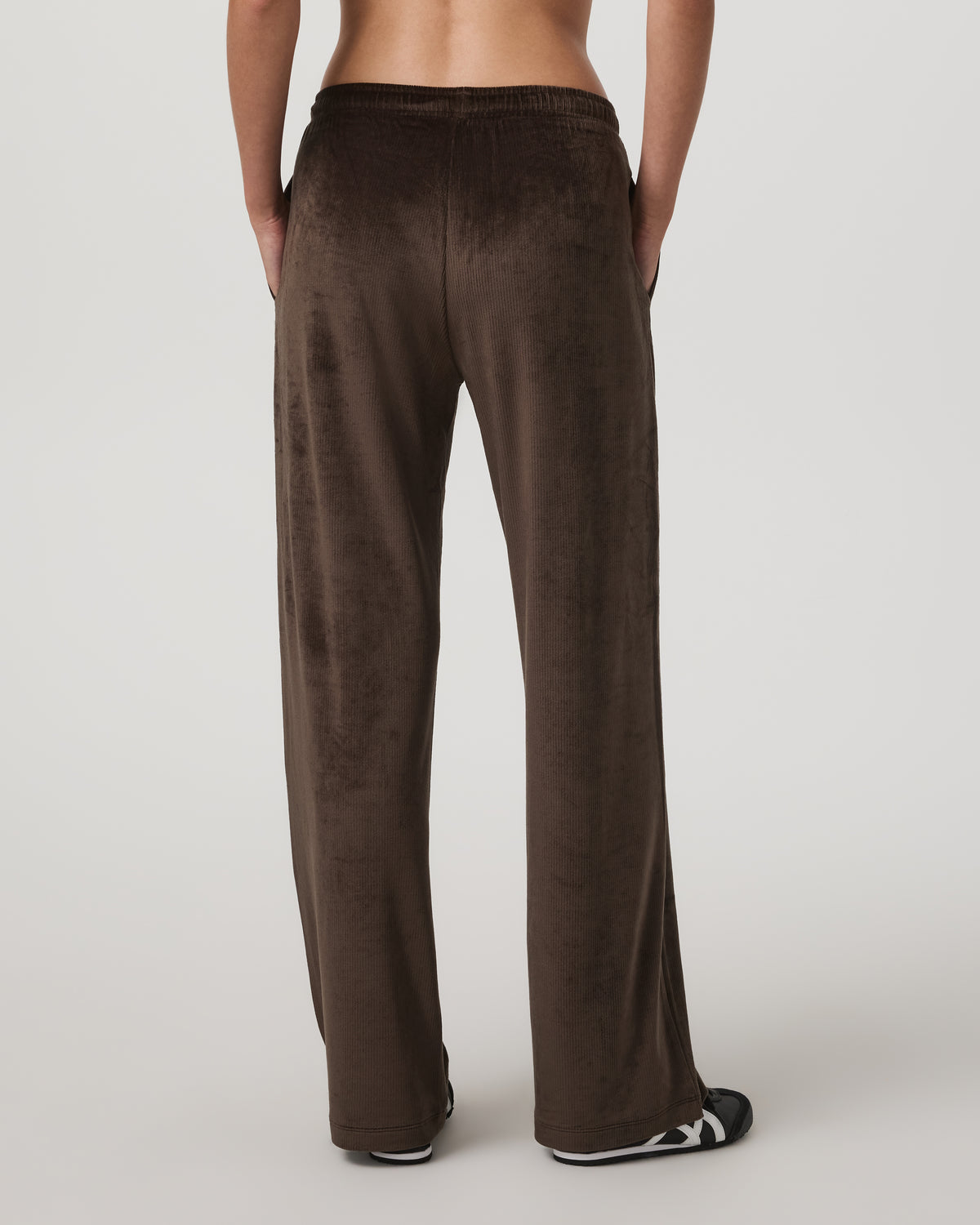 Haven Straight Leg Women's Dark Java Pull-On Pants - Vuori Clothing