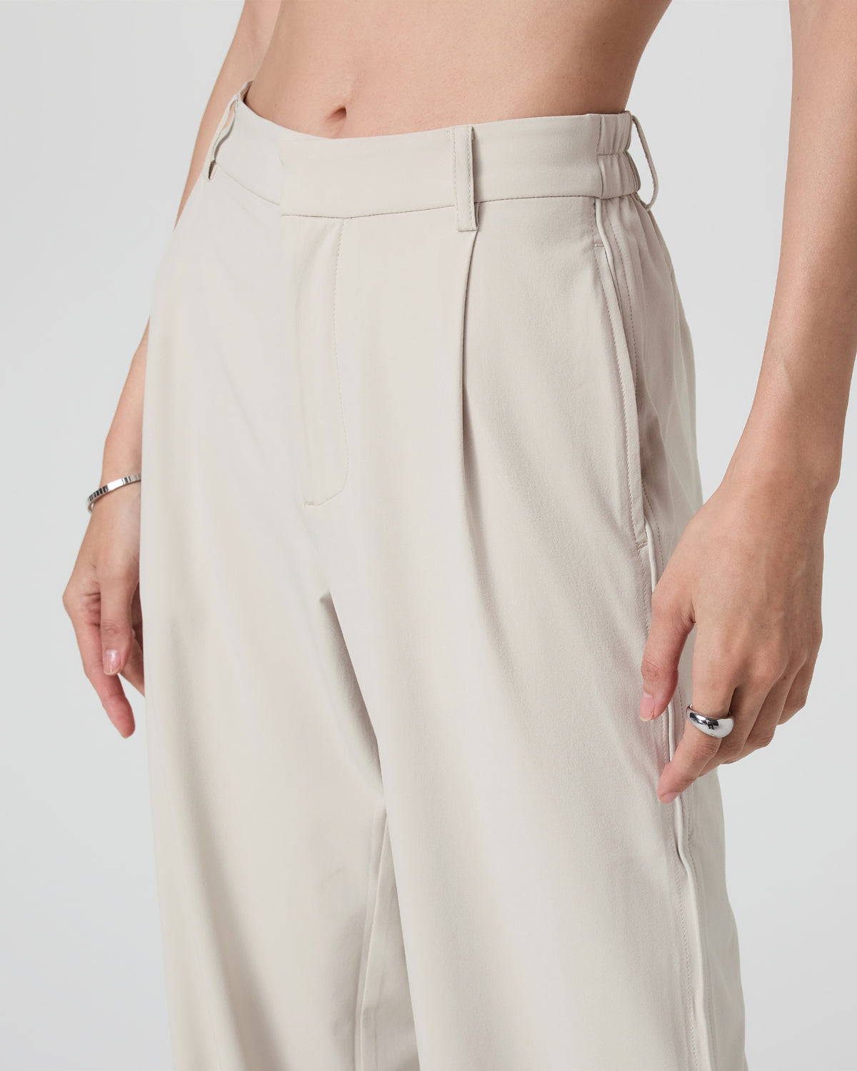 Villa Trouser Women's Mushroom Tailored Pants - Vuori Clothing