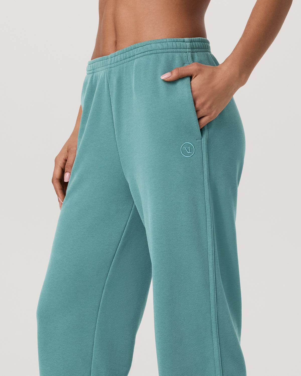 Sedona Straight Leg Sweatpant Women's Bluegrass Pants - Vuori Clothing