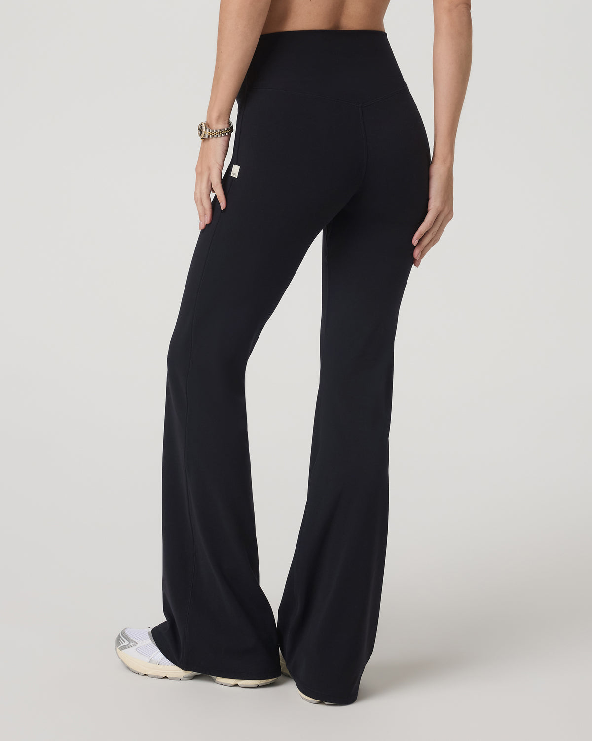 Vuori AllTheForm™ Flare Women's Black Flare Leggings - Vuori Clothing