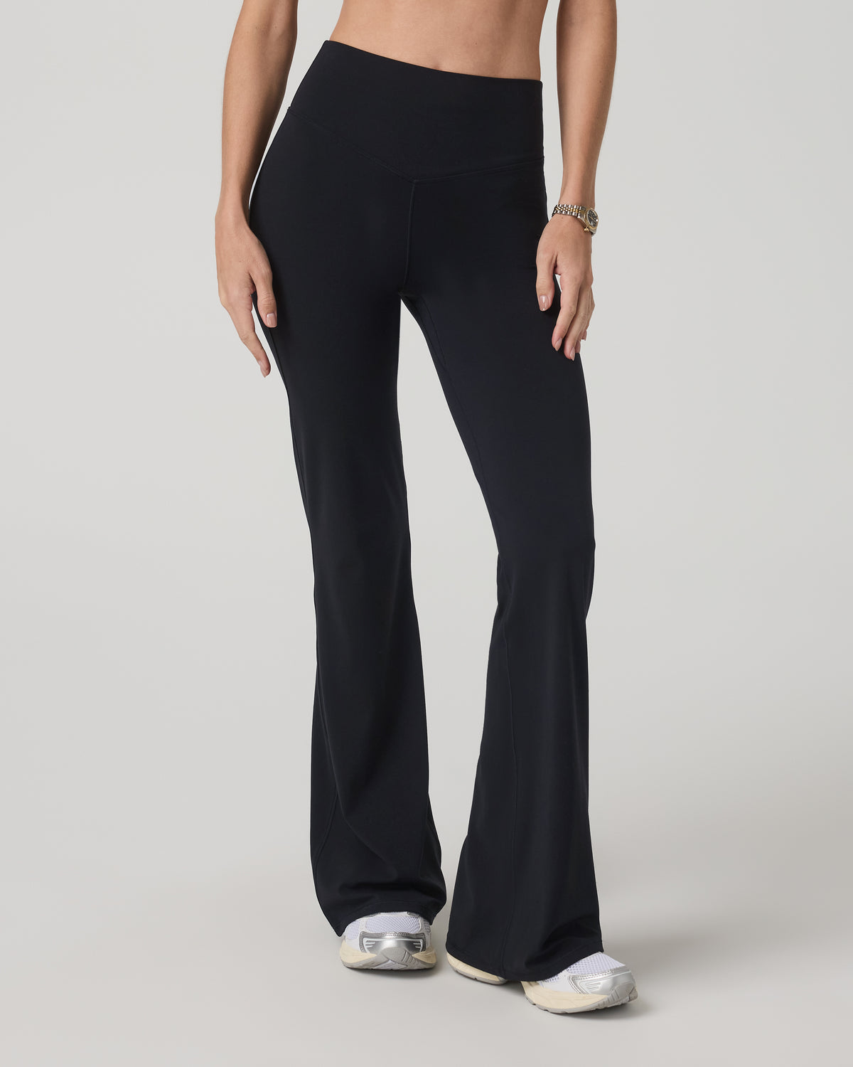 Vuori AllTheForm™ Flare Women's Black Flare Leggings - Vuori Clothing