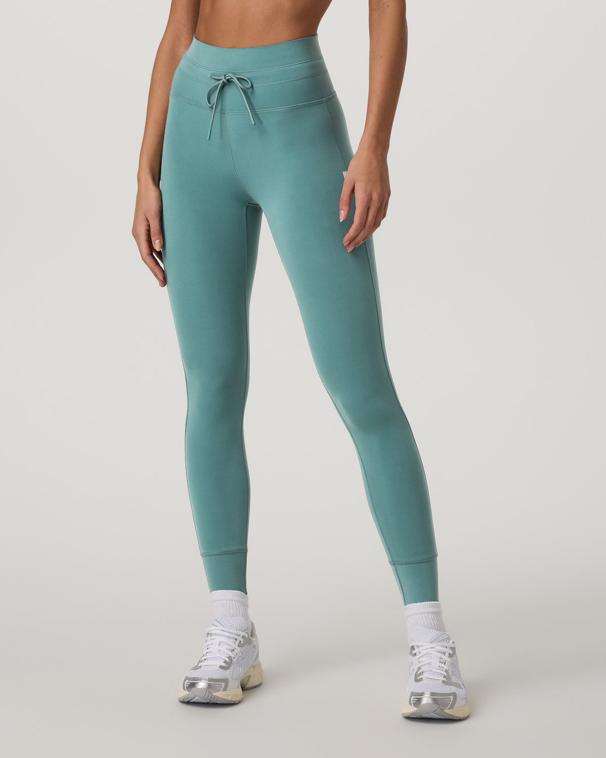 Women's Daily Form Legging Bluegrass - Vuori Clothing