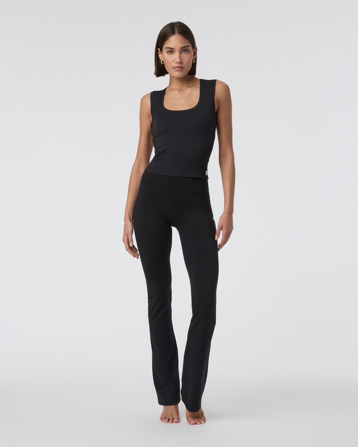 Vuori AllTheFeels™ Slim Flare - Long Black - Vuori Clothing