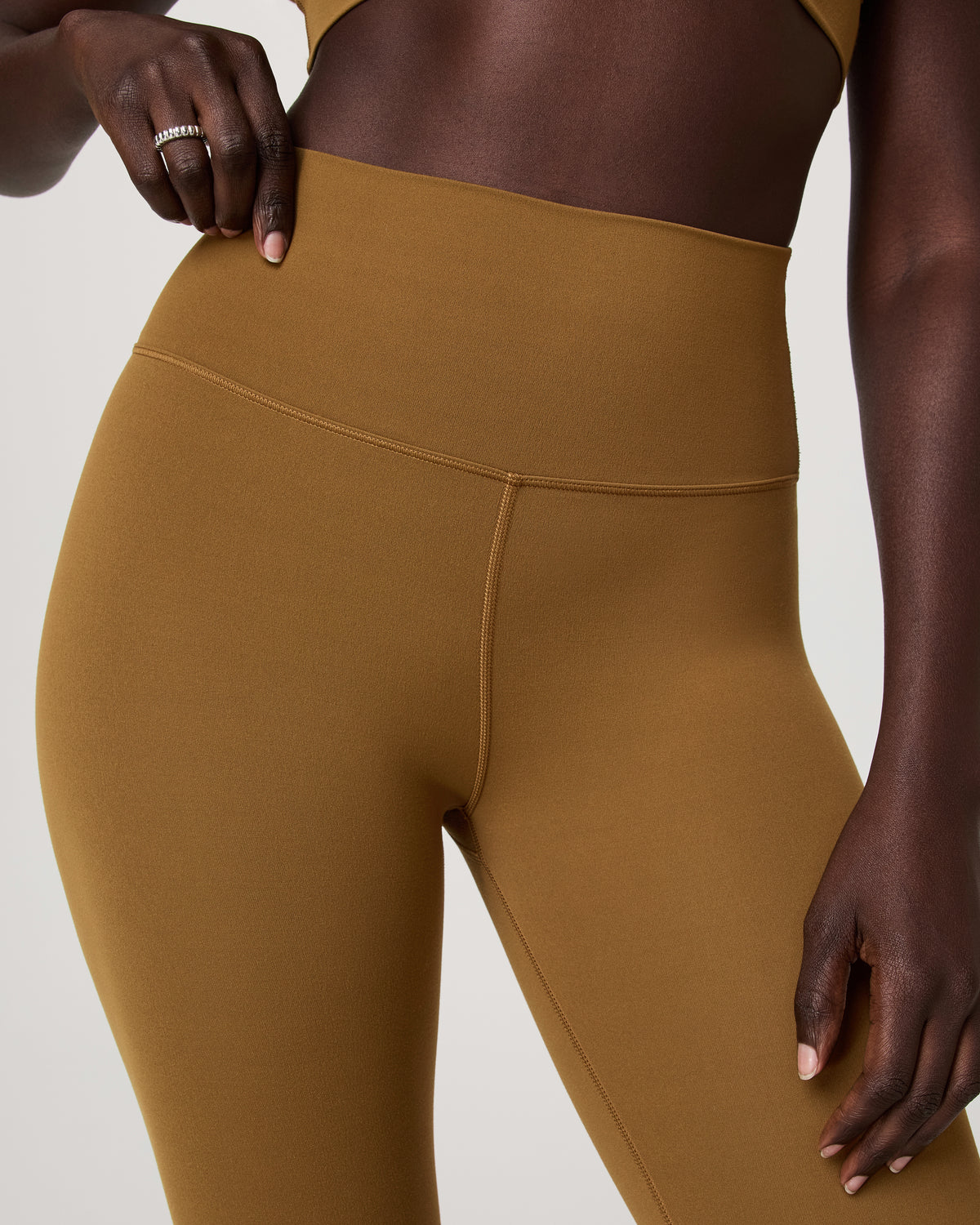 Vuori AllTheFeels™ Legging Women's Rum Leggings - Vuori Clothing