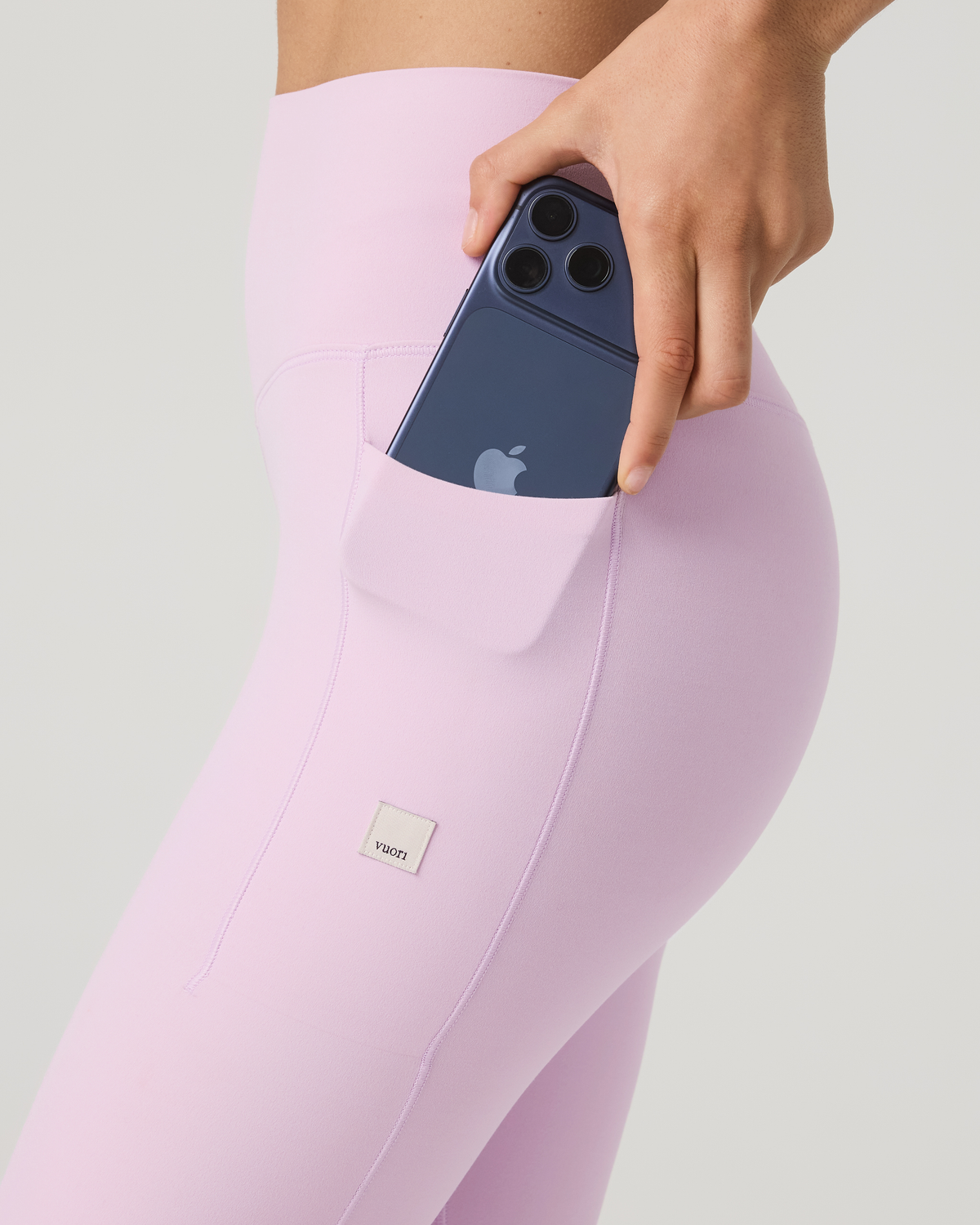 Vuori AllTheForm™ Pocket Legging - Short Orchid Whisper - Vuori Clothing