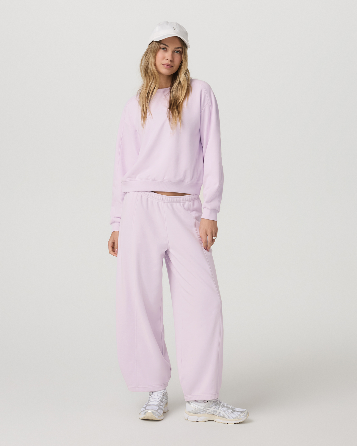 Sedona Barrel Sweatpant Women's Lilac Breeze Sweatpants - Vuori Clothing