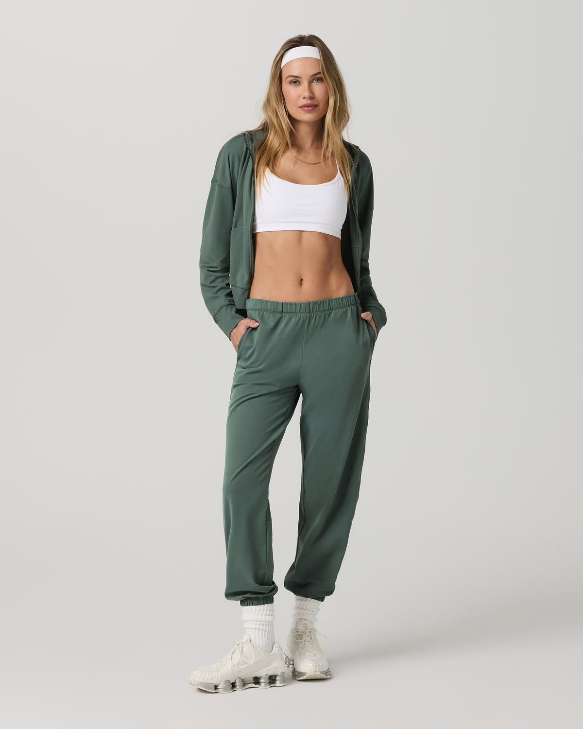 Halo Modern Sweatpant Women's Agate Green Sweatpant - Vuori Clothing
