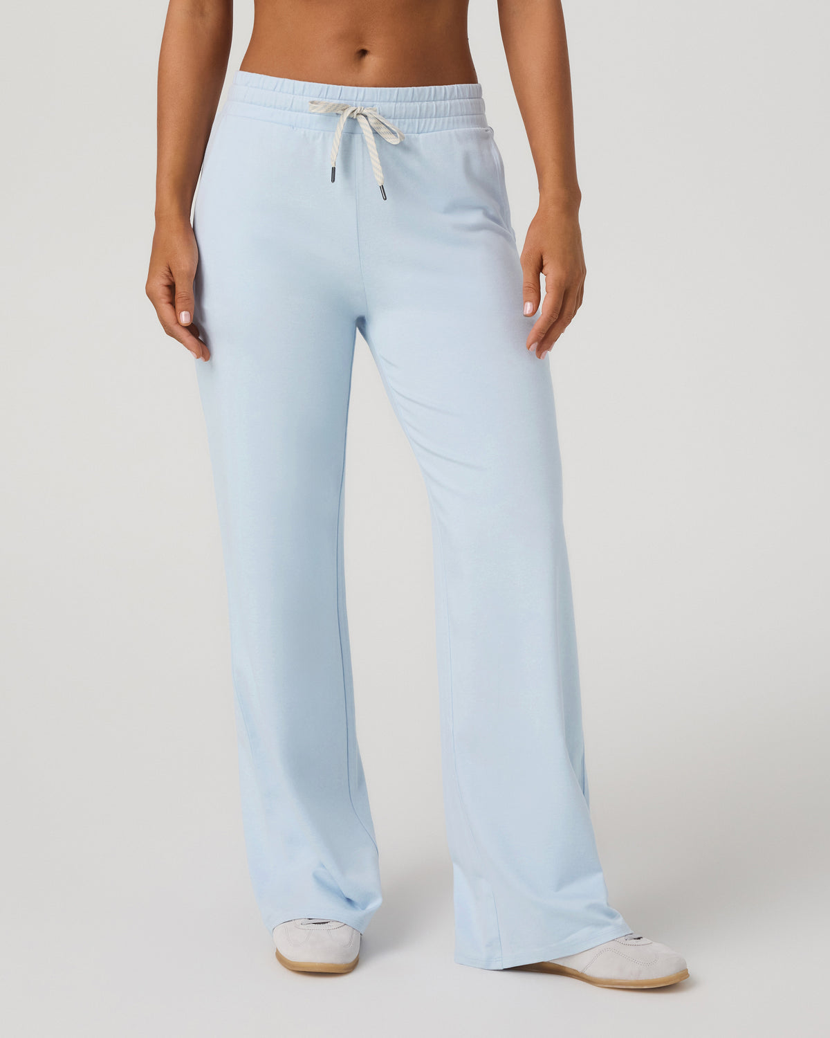 Halo Essential Wideleg - Short Soft Sky Heather Pants - Vuori Clothing