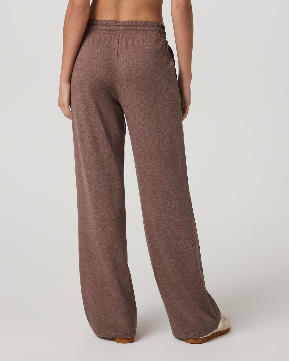 Women's Halo Essential Wideleg - Short Sable Heather - Vuori Clothing