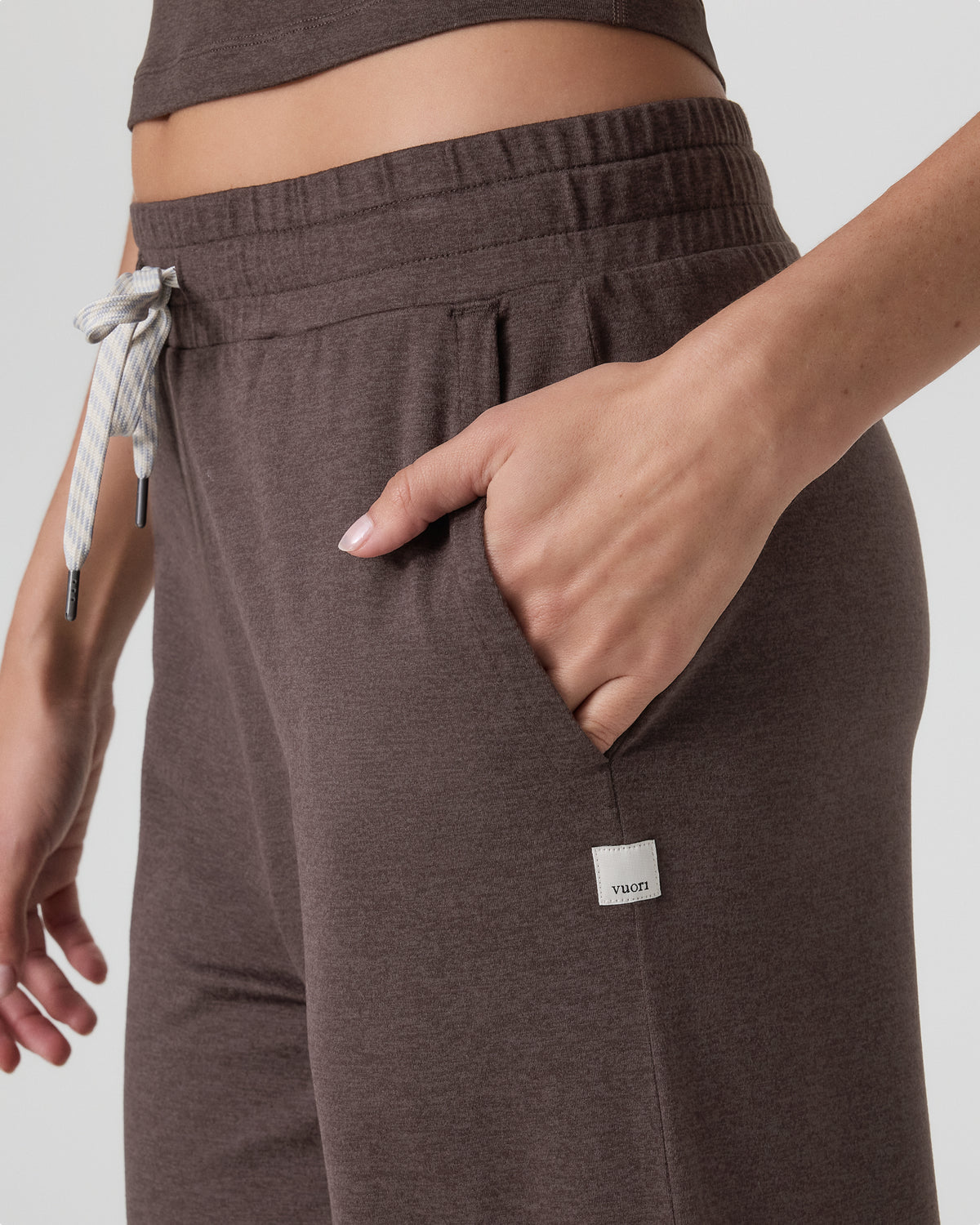 Halo Essential Wideleg Pant - Short Java Heather - Vuori Clothing