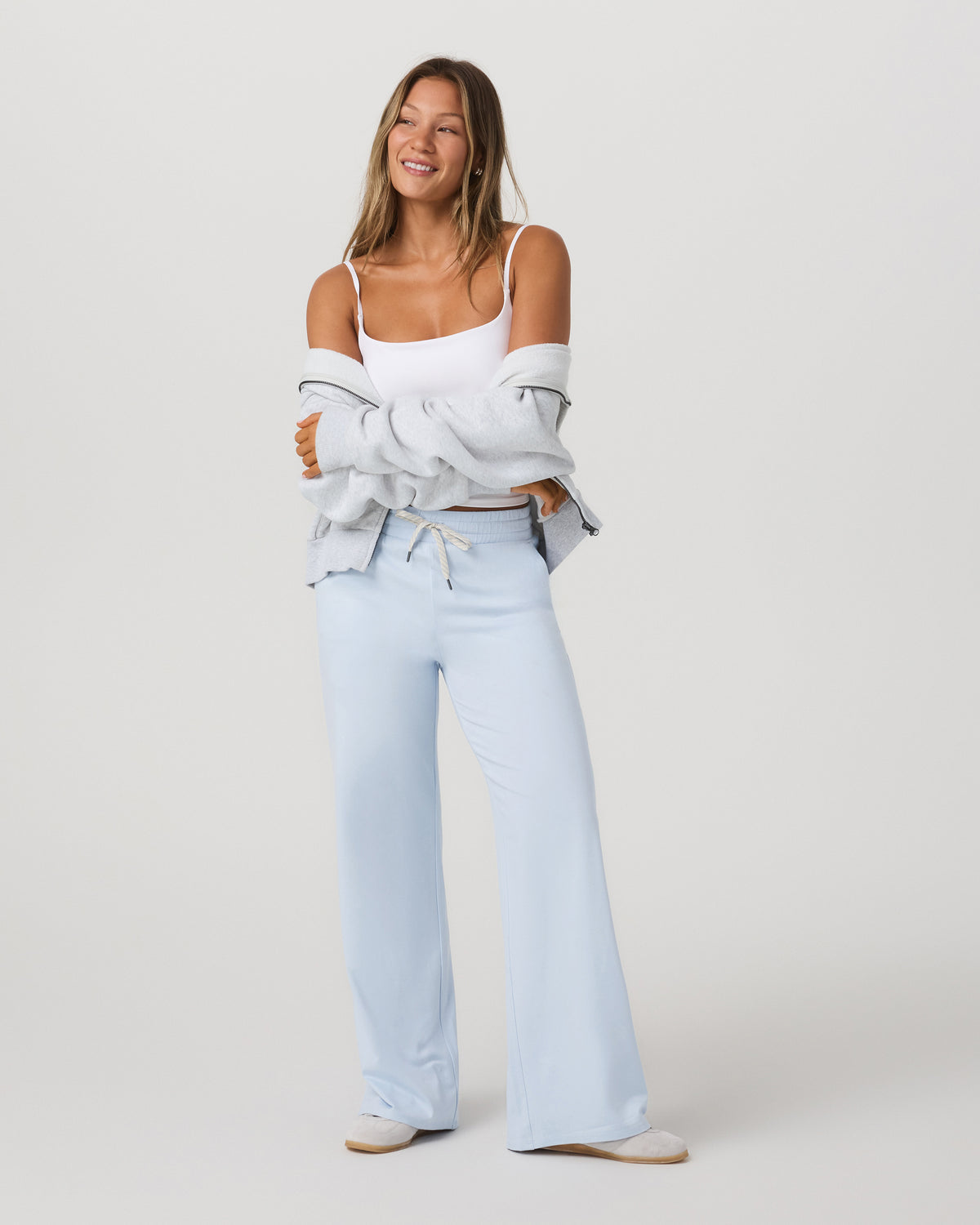 Halo Essential Wideleg Women's Soft Sky Heather Pants - Vuori Clothing
