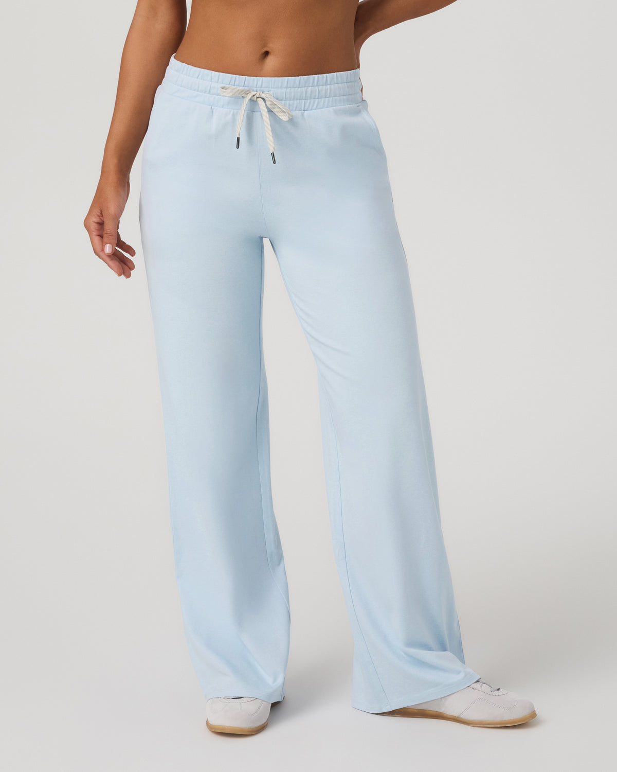 Halo Essential Wideleg Women's Soft Sky Heather Pants - Vuori Clothing