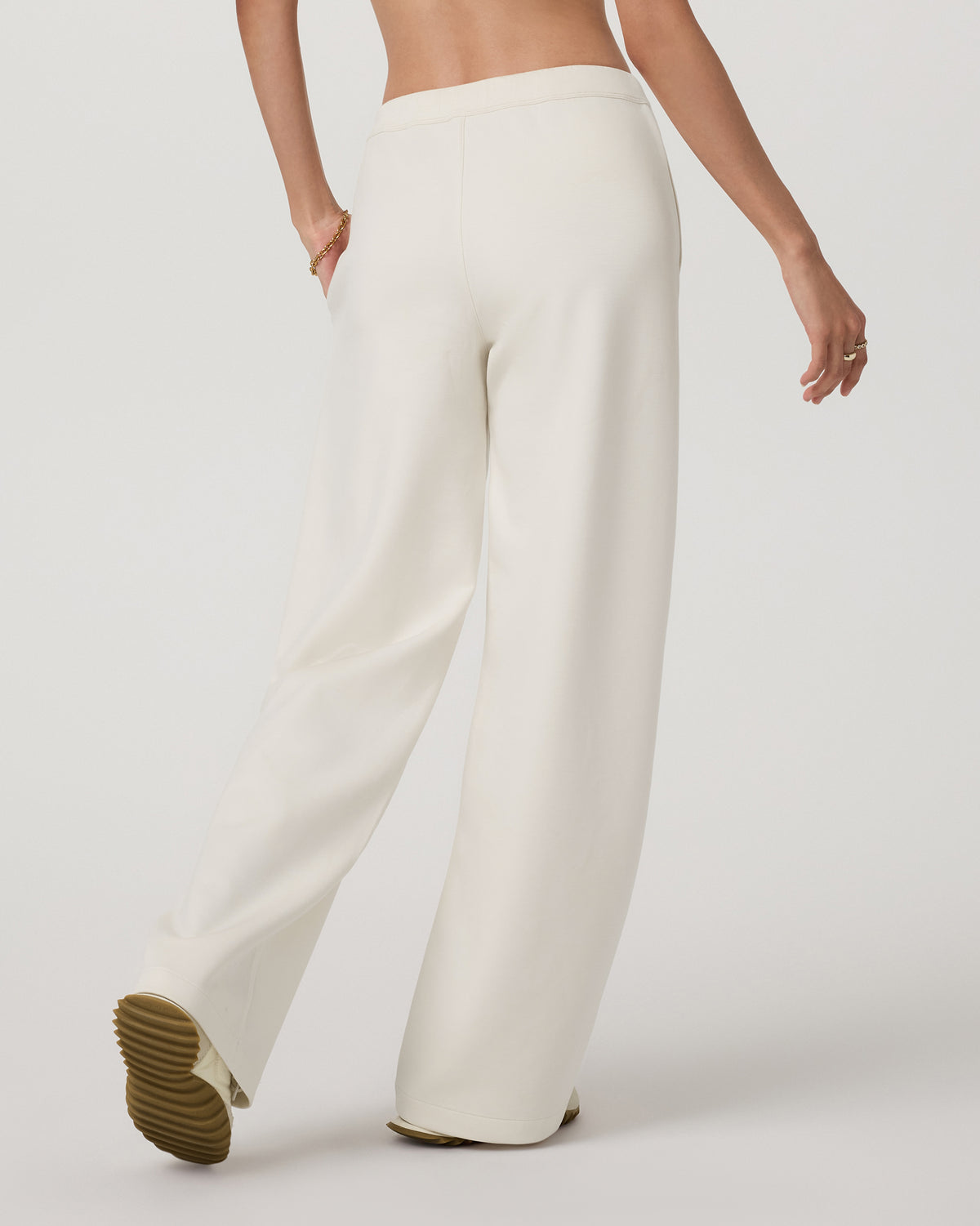 Compose Wideleg Pant Marshmallow Mid-High Rise Pants - Vuori Clothing