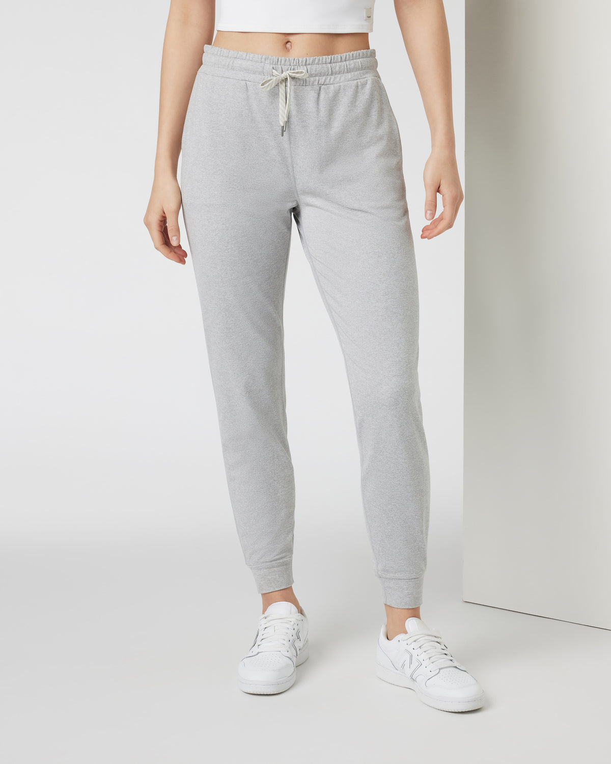 Performance Jogger - Long Tall Pale Grey Joggers - Vuori Clothing