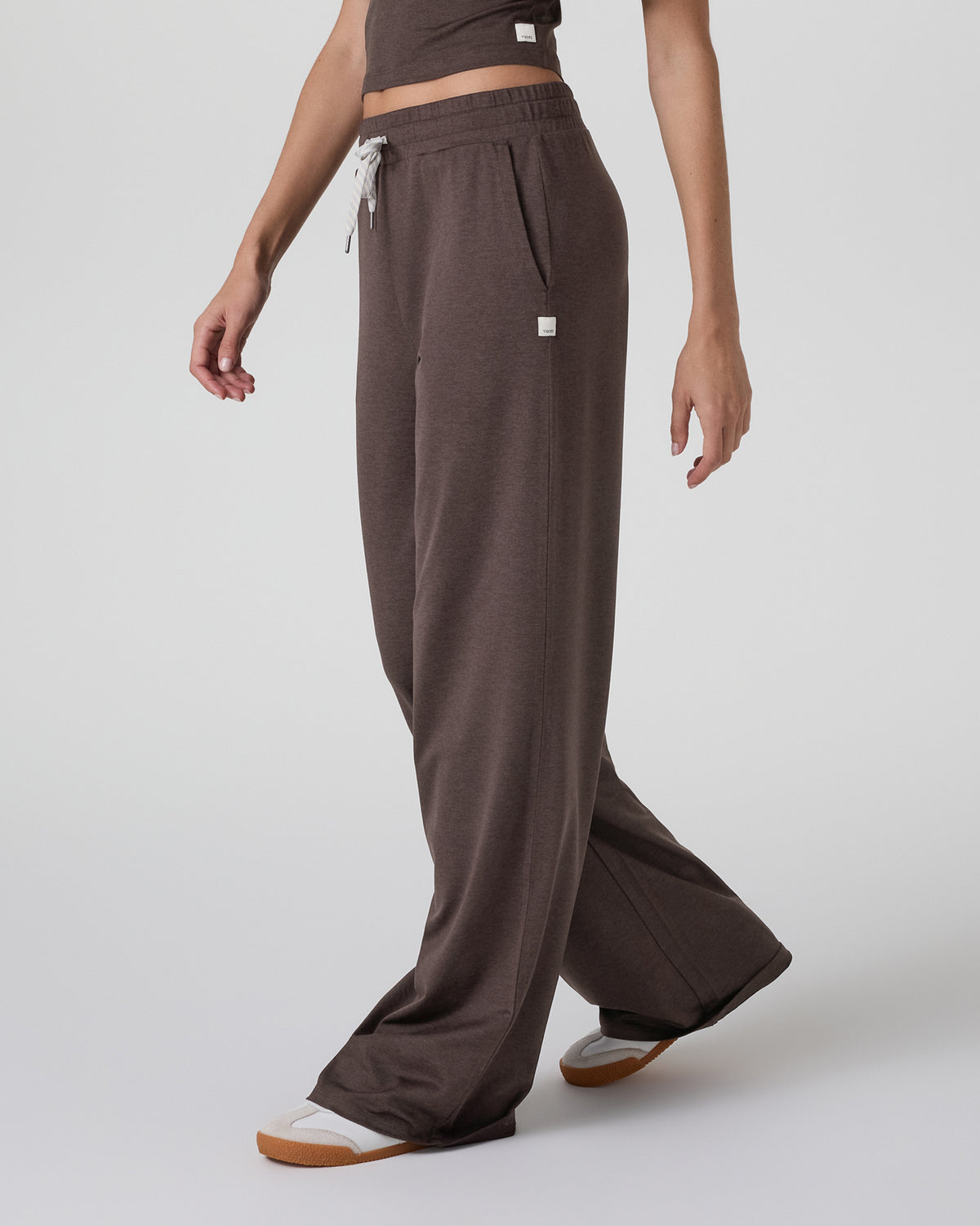 Halo Essential Wideleg Pant - Long Java Heather - Vuori Clothing