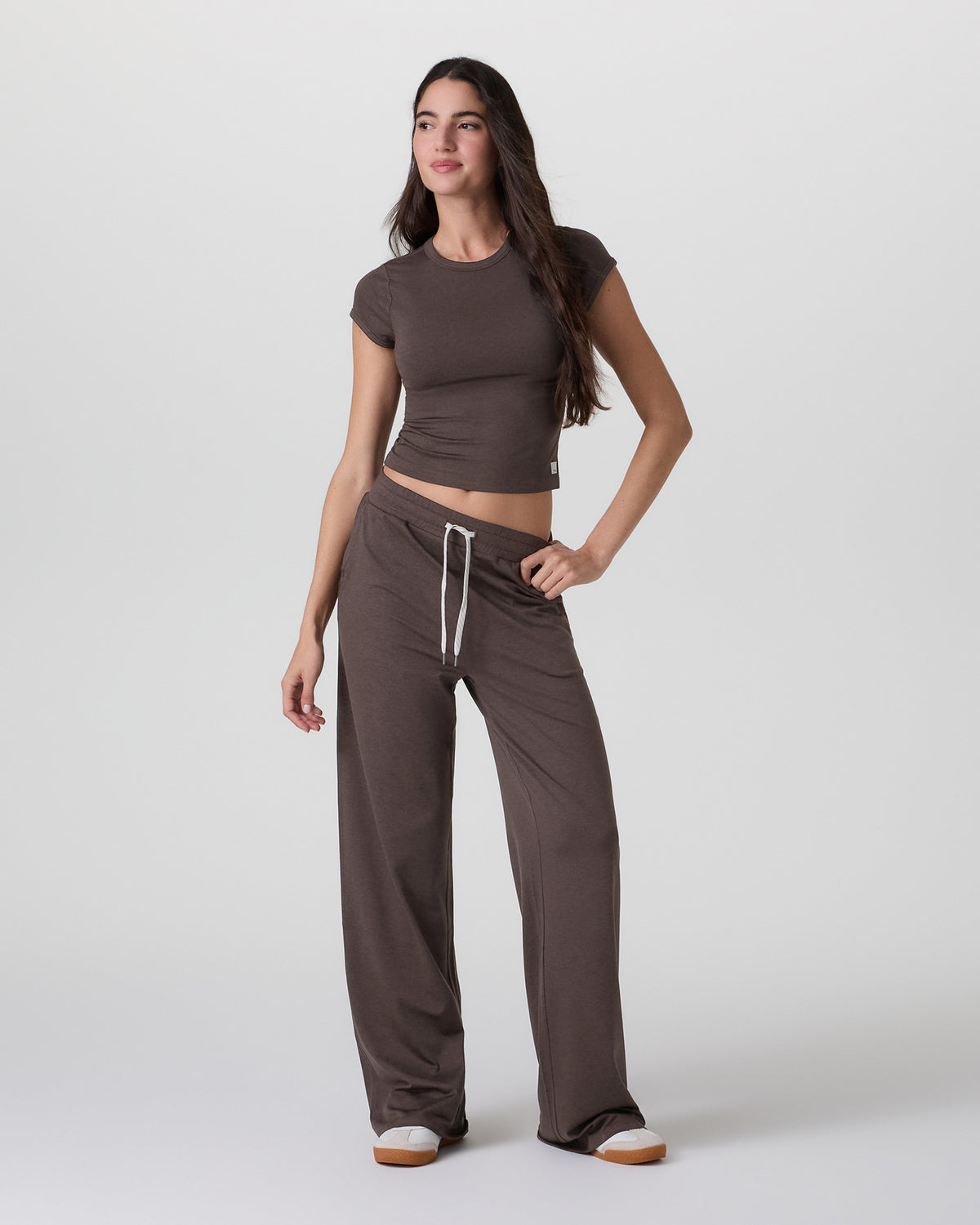 Halo Essential Wideleg Pant - Long Java Heather - Vuori Clothing