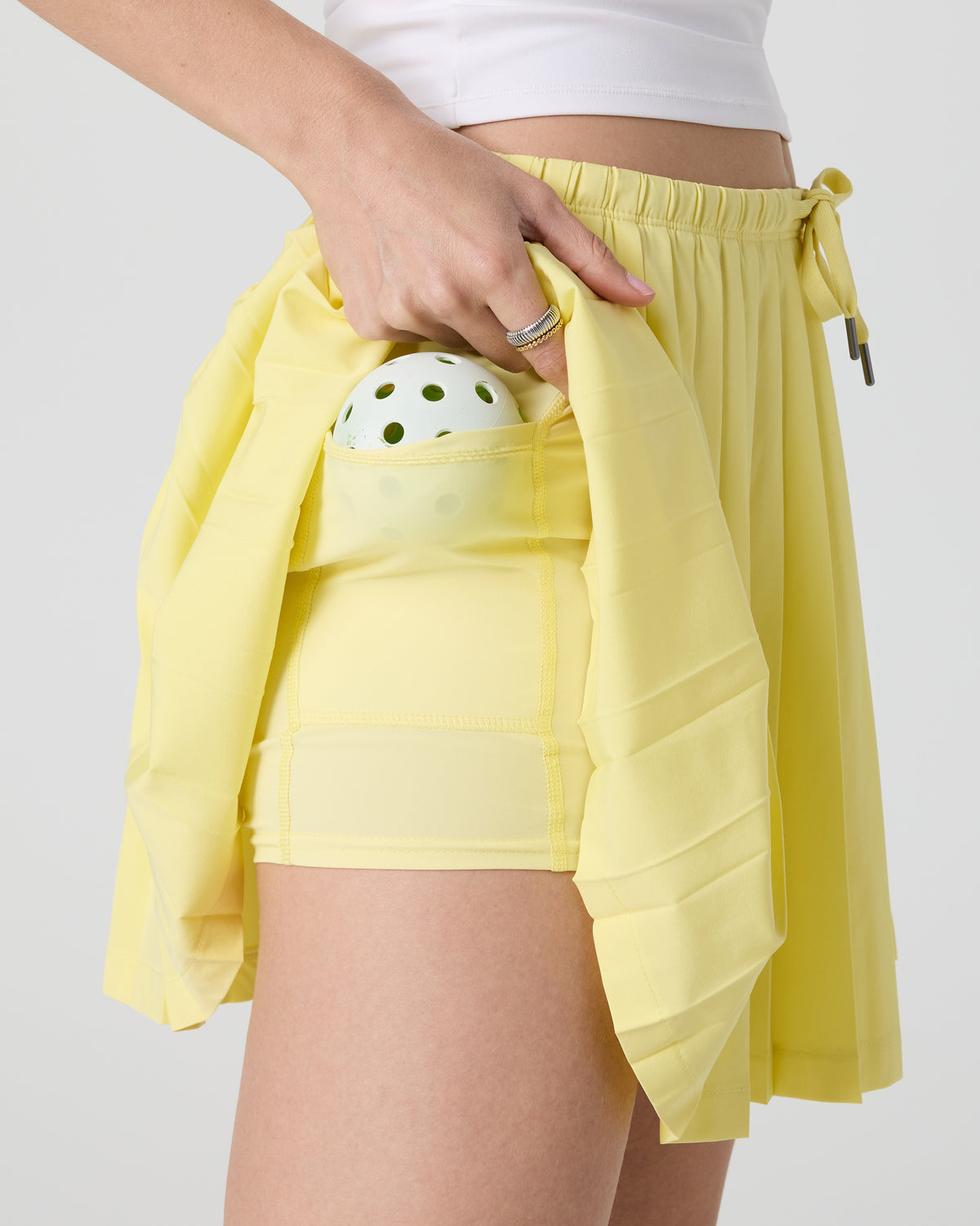 Clementine Pleated Skirt 15" Sunlight - Vuori Clothing